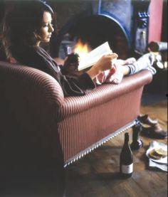 成人在家看书视频,跟随视频探索成人的阅读世界