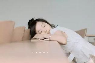 趴睡神器成人充气视频,成人充气床垫的舒适体验与使用技巧