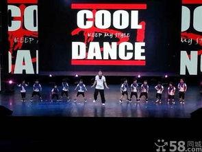 成人男女健身舞蹈视频,男女共舞塑造健康体态