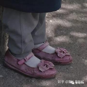 成人鞋子处理方法视频,视频教程助你焕然一新