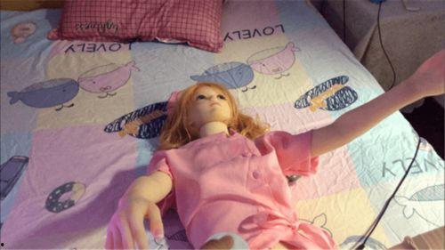 成人娃娃打包搞笑视频,搞笑视频背后的爆笑瞬间