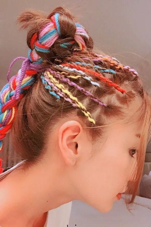 成人编头发绳子怎么绑视频,成人编发绳子的简单绑法步骤解析