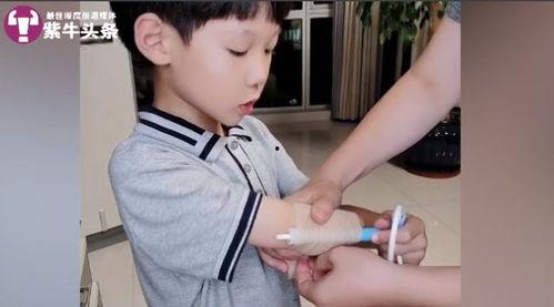 跳绳视频成人男孩,成人男孩跳绳健身风采展示